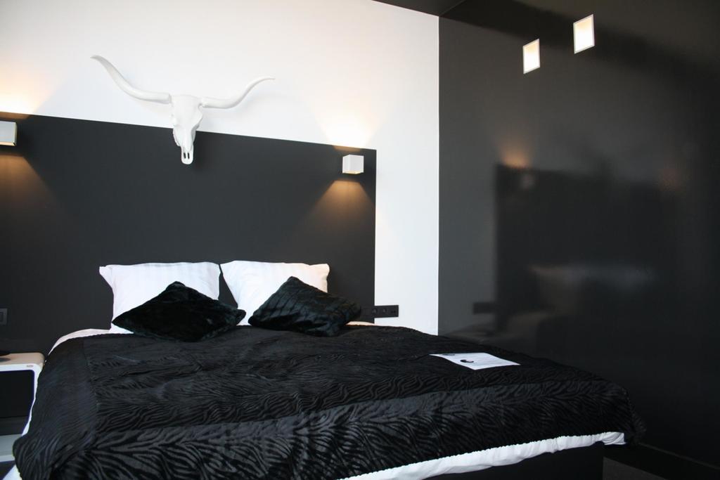 Hotel Moon Sint-Niklaas Room photo